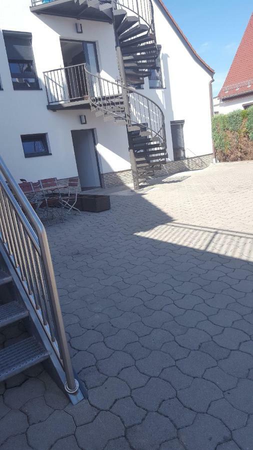 Apartments In Weissenhorn Bagian luar foto